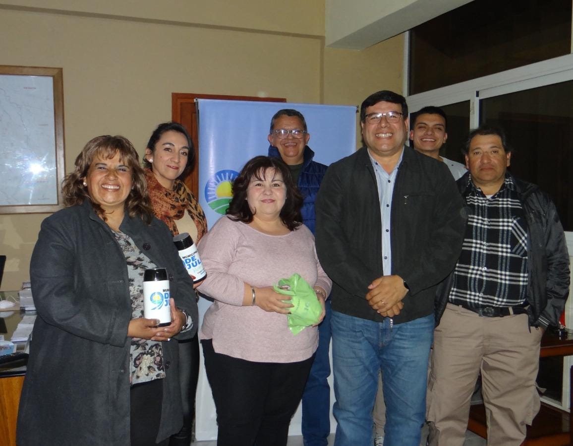 El intendente Daniel Banega, agasajo a los locutores del departamento 9 de Julio