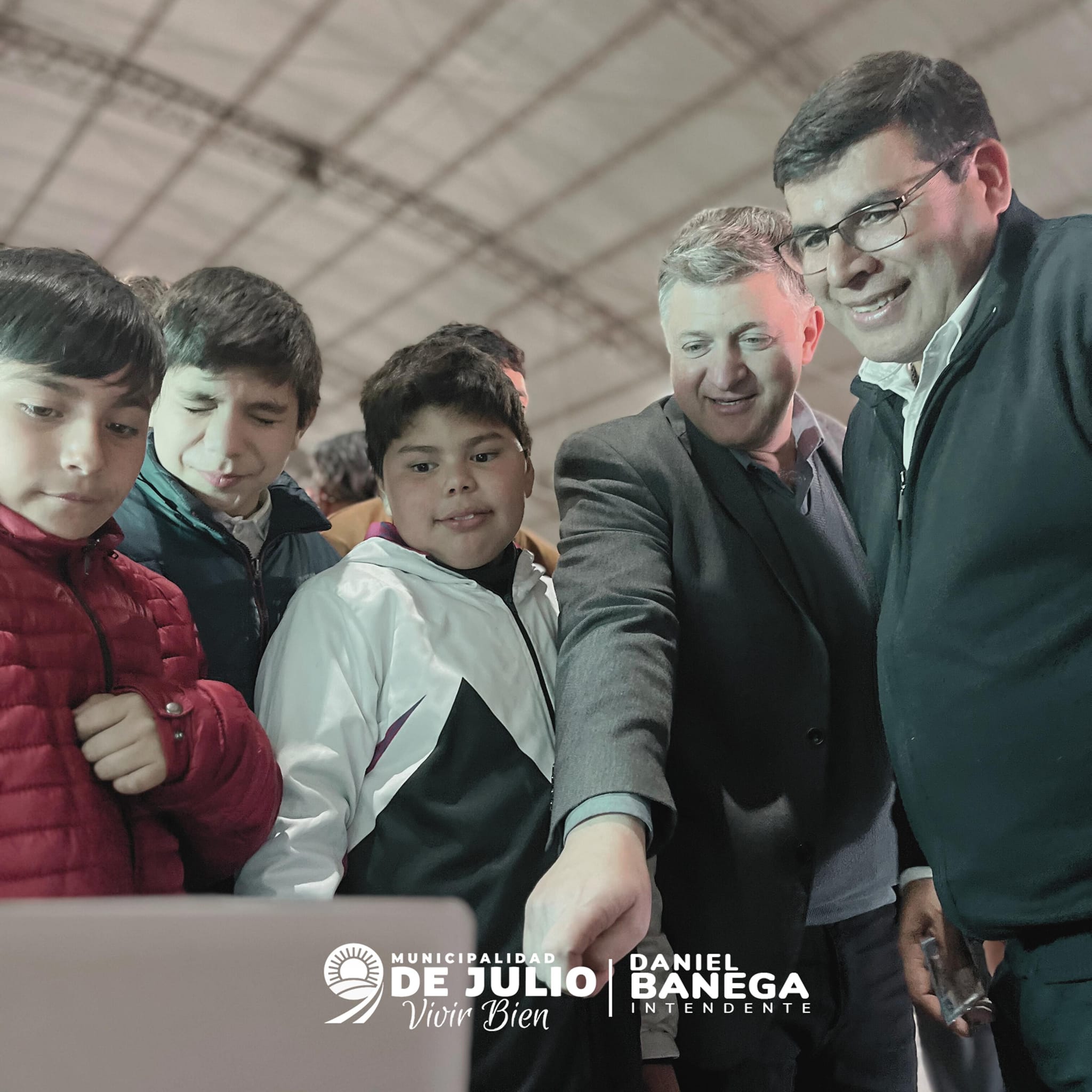 Visitamos la feria regional de Ciencias