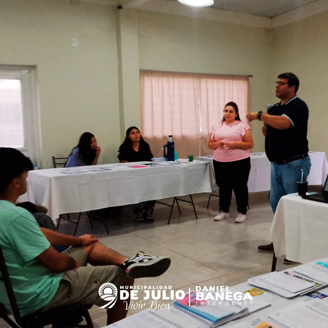 Charla Motivacional para Alumnos de la UNSJ