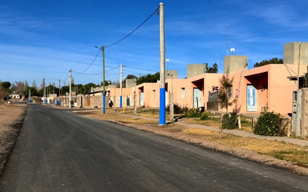 Alto de Sierra suma más pavimento e iluminación LED para mejorar la calidad de vida de sus vecinos