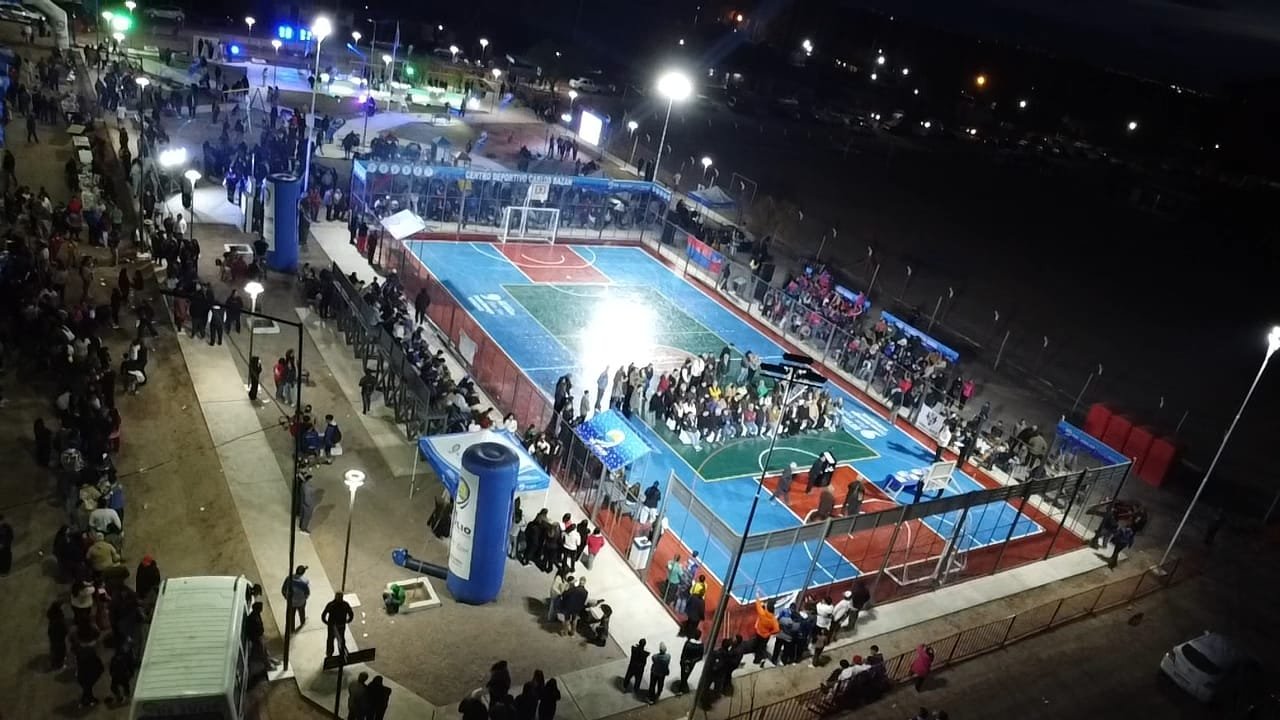 Quedaron inaugurados el nuevo centro deportivo en La Majadita y la remodelación integral de su plaza
